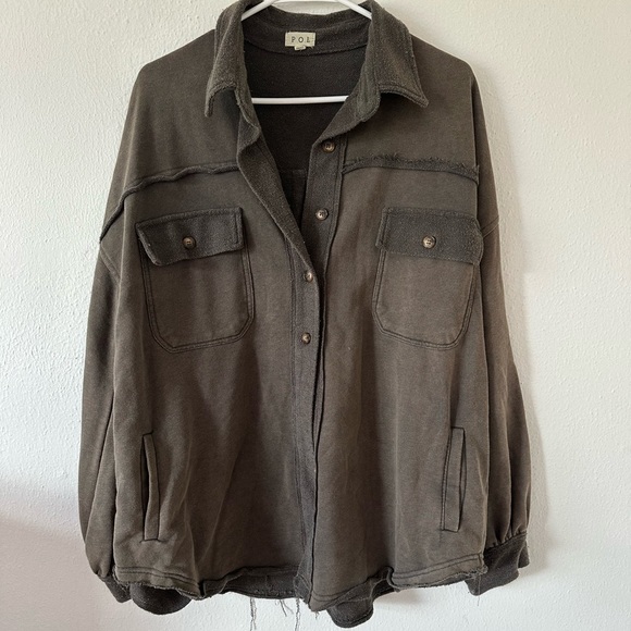 POL Cozy Top - Picture 1 of 4